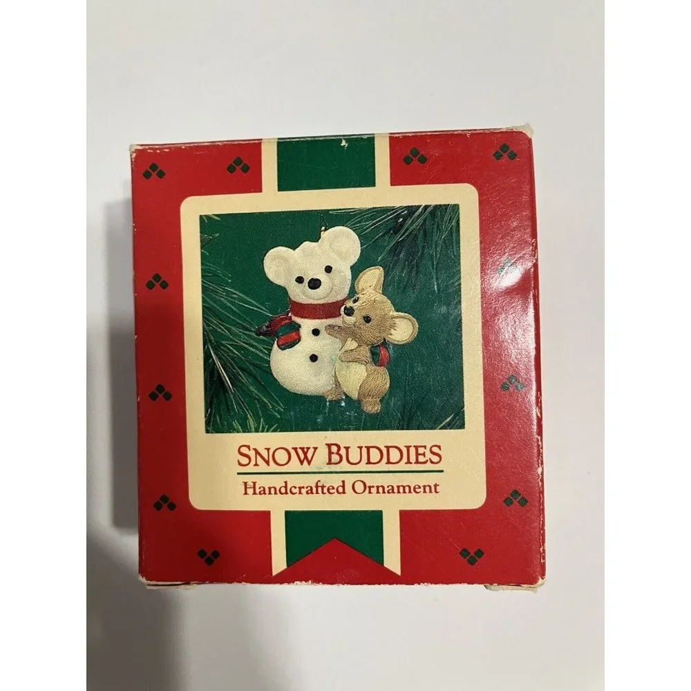 Snow Buddies 1986 Mouse Friends Hanging In The Snow Hallmark Ornament Christmas